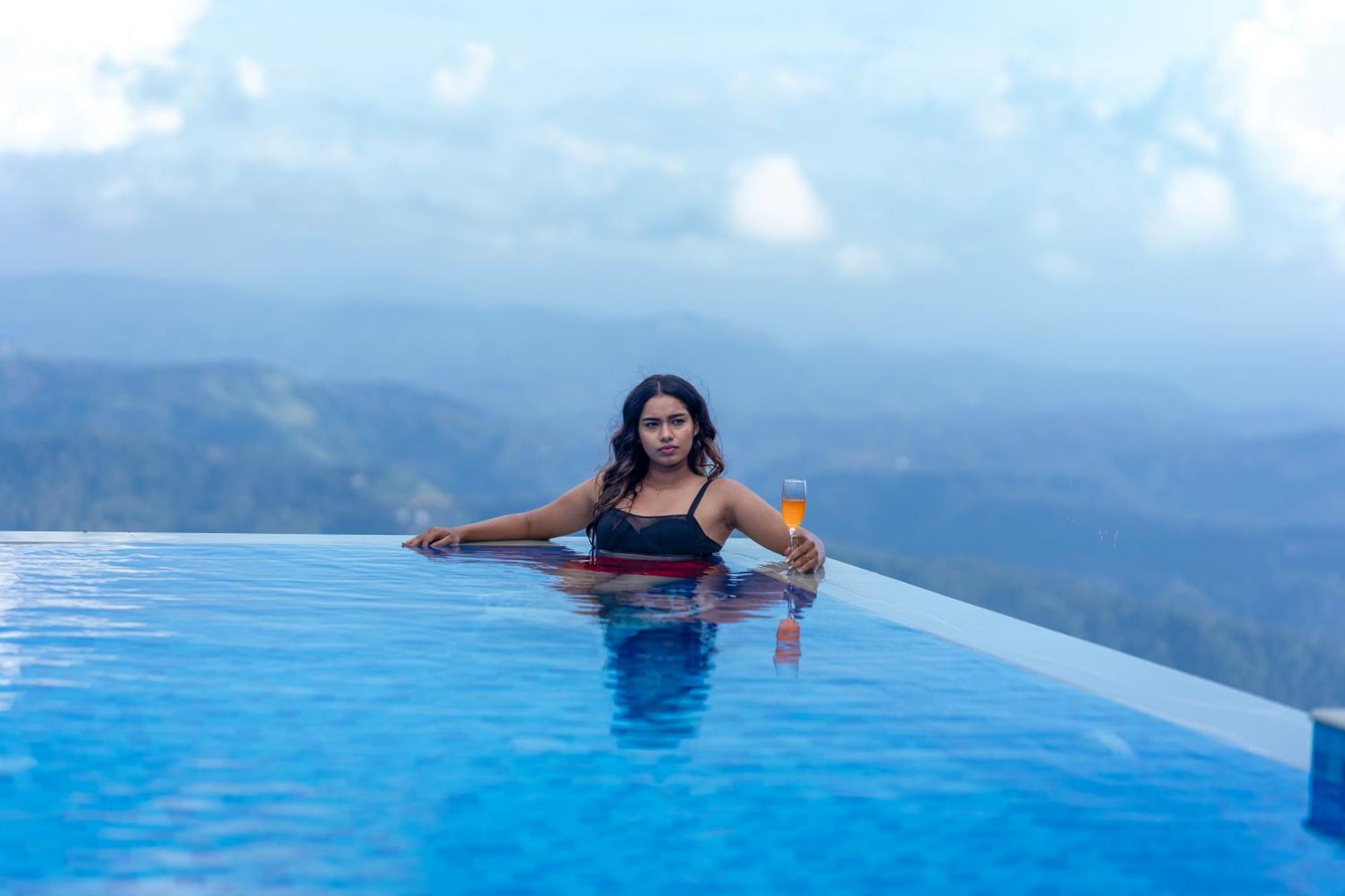 Le Montfort Resort Munnar Buitenkant foto