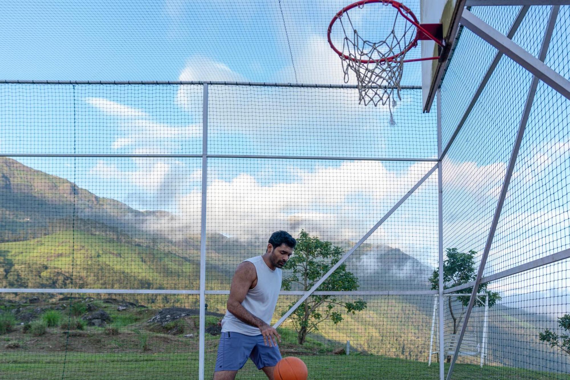 Le Montfort Resort Munnar Buitenkant foto